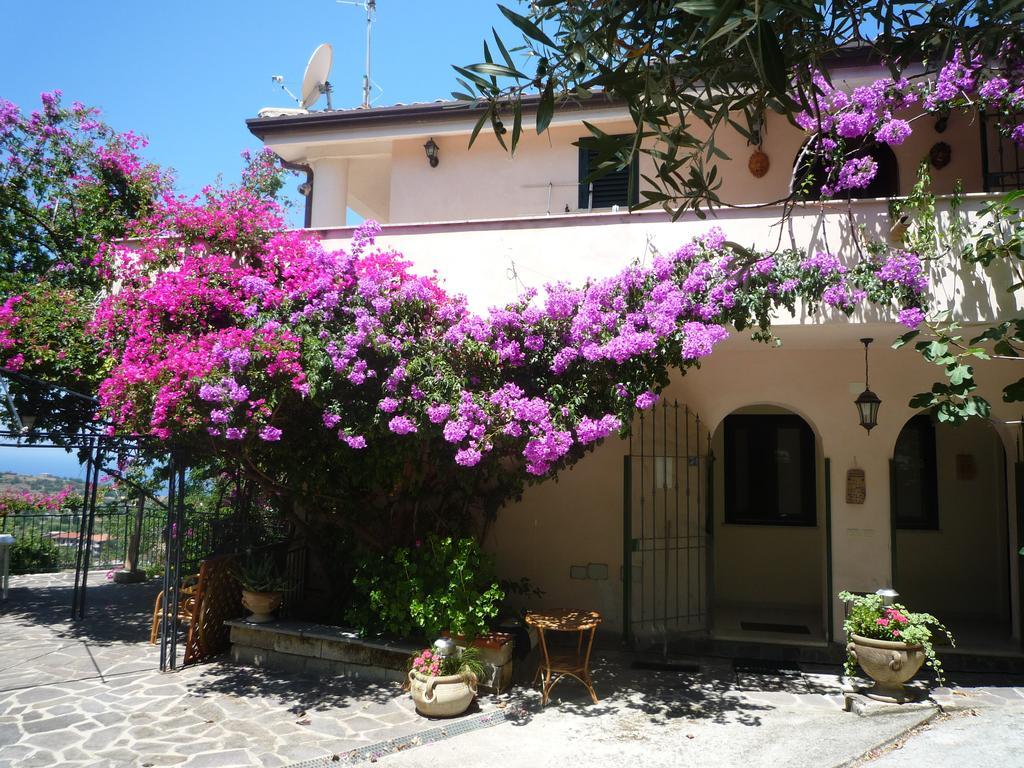 Villa Panthea Capo Vaticano Eksteriør bilde